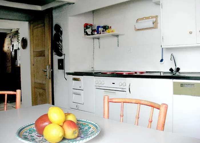 Casa Cadruvi, In Obersaxen, 150 Quadratmeter *