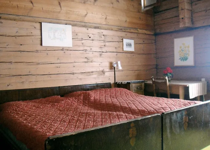 Casa Cadruvi, In Obersaxen, 150 Quadratmeter Obersaxen