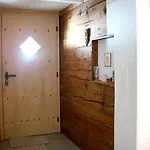 Lägenhet Casa Cadruvi, In Obersaxen, 150 Quadratmeter Obersaxen