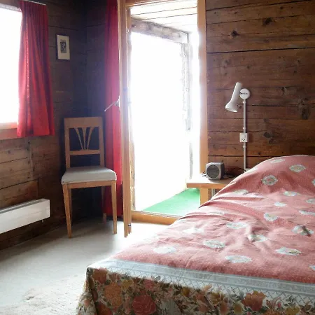 Lägenhet Casa Cadruvi, In Obersaxen, 150 Quadratmeter